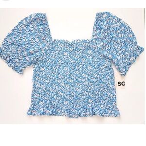 SO Puff Sleeve Cropped Top